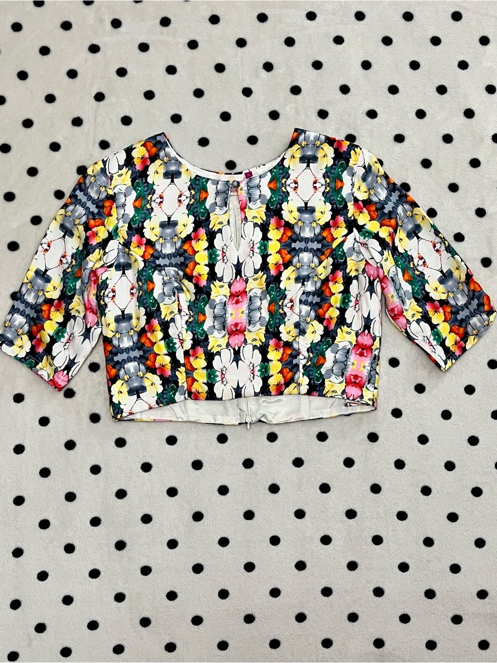 Neeru Kumar Kaleidoscope Floral Cropped Blouse Size L